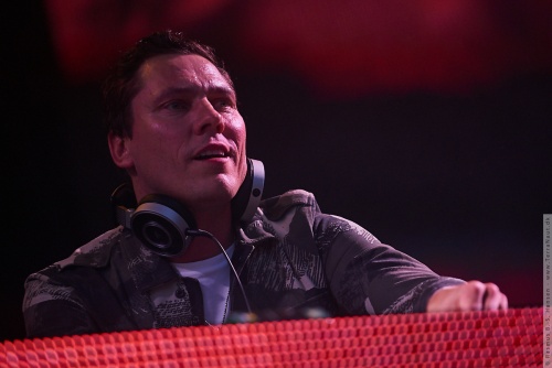 01-2016-01785 - Tiesto (NL)