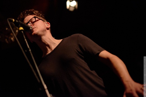 01-2015-03281 - Son Lux (US)