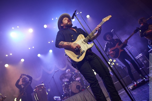 01-2018-01136 - Nathaniel Rateliff and The Night Sweats (US)